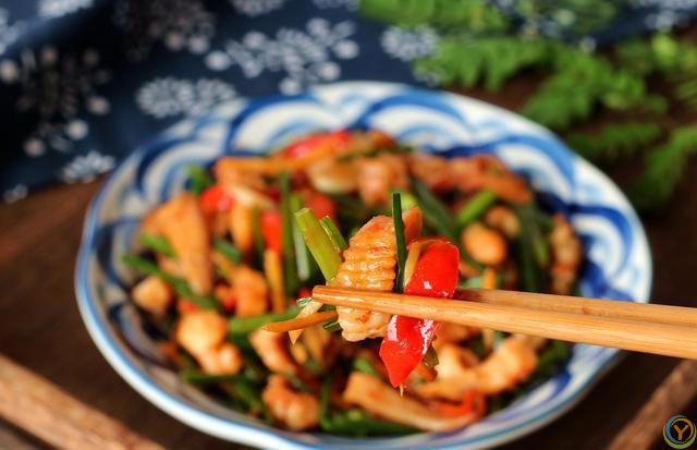 夏天，外行人吃猪肉，内行人吃它，蛋白质是牛奶的15倍，好吃下饭