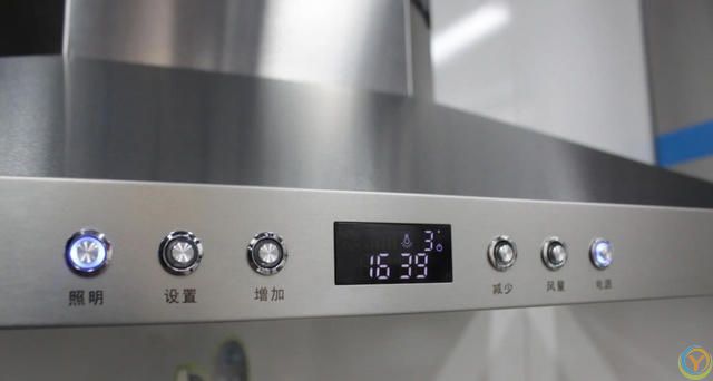 油烟机应该买顶吸还是买侧吸？聪明人都这么选，幸亏知道得够及时