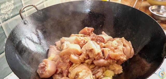 年纪大了多吃这3种肉，高蛋白易消化，比牛肉强，夏天常吃身体棒