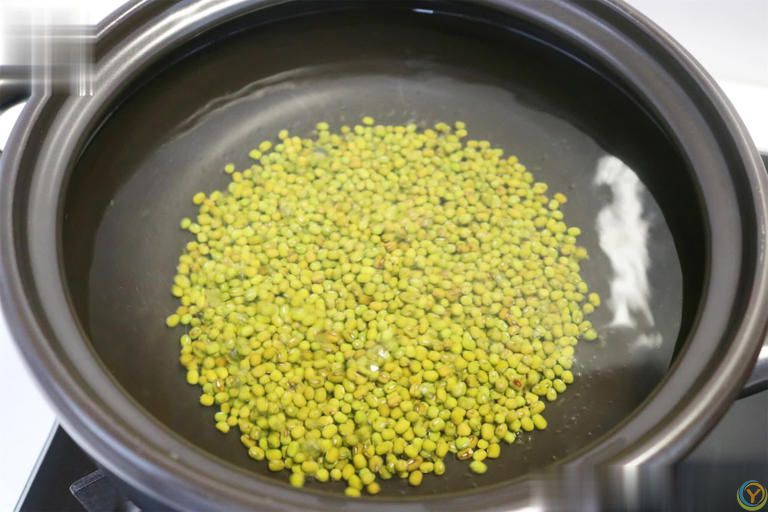 夏天别吃冷饮啦，这样煮一锅，清凉解暑又健康！