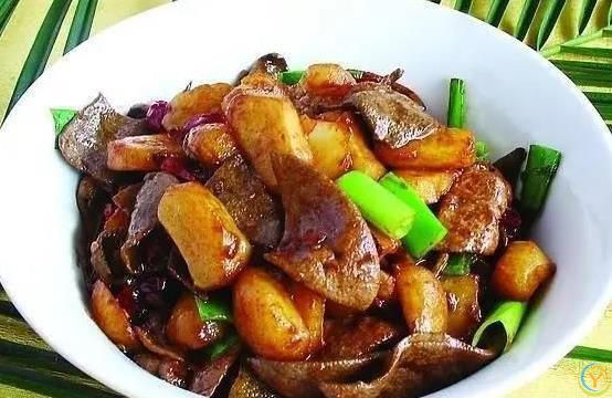 厨房翻出8道养肝菜，简单快手味道香，你家餐桌缺哪道？