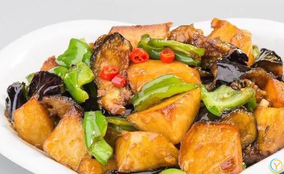 东北菜有多香？四道名菜吃到扶墙，你最爱哪一口？