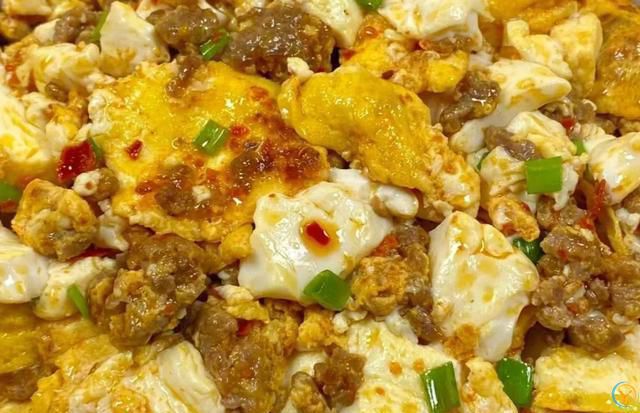 夏天补钙，可以多吃八道菜，钙含量高，帮助消化好吸收，比牛奶强