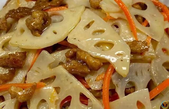 夏天补钙，可以多吃八道菜，钙含量高，帮助消化好吸收，比牛奶强