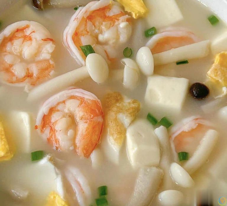 爱吃豆腐别错过！汤鲜味美又营养的3种豆腐汤家常做法