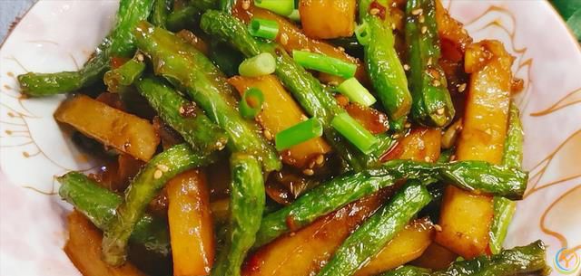 到了饭点不知道做什么？试试这8道下饭菜，4荤4素，全家都爱吃！