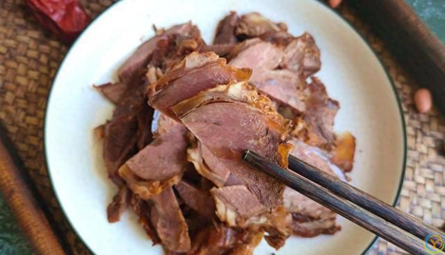 香气四溢，回味无穷的传统美味