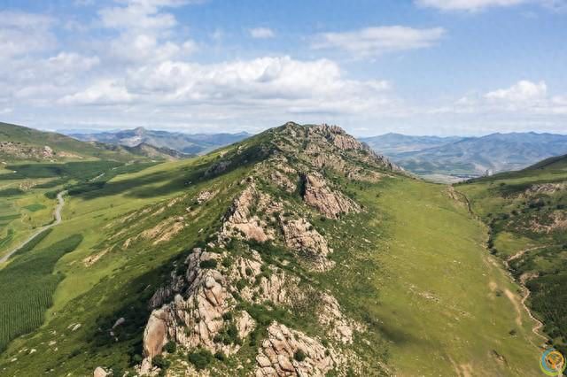 人到中年，懂得低头的人，往往都不简单