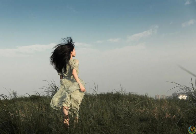 人生有三品：沉得住气，弯得下腰，抬得起头