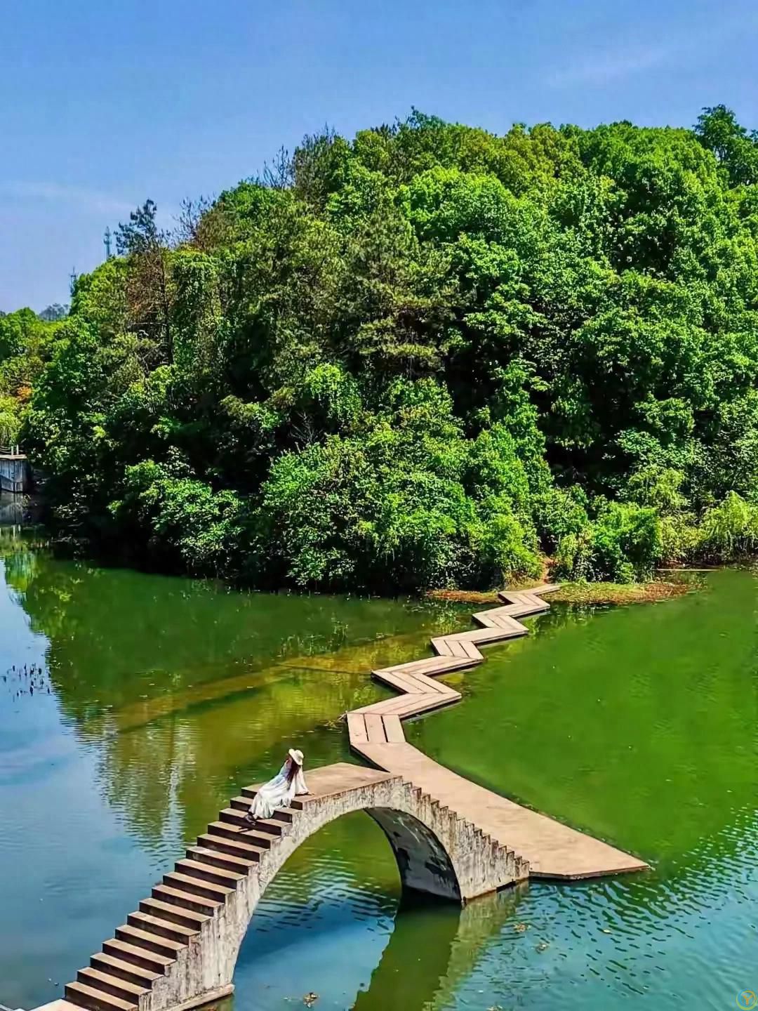 长沙一公园火了，有&ldquo;小西湖&rdquo;美称，陪伴父母、遛娃好去处，免费