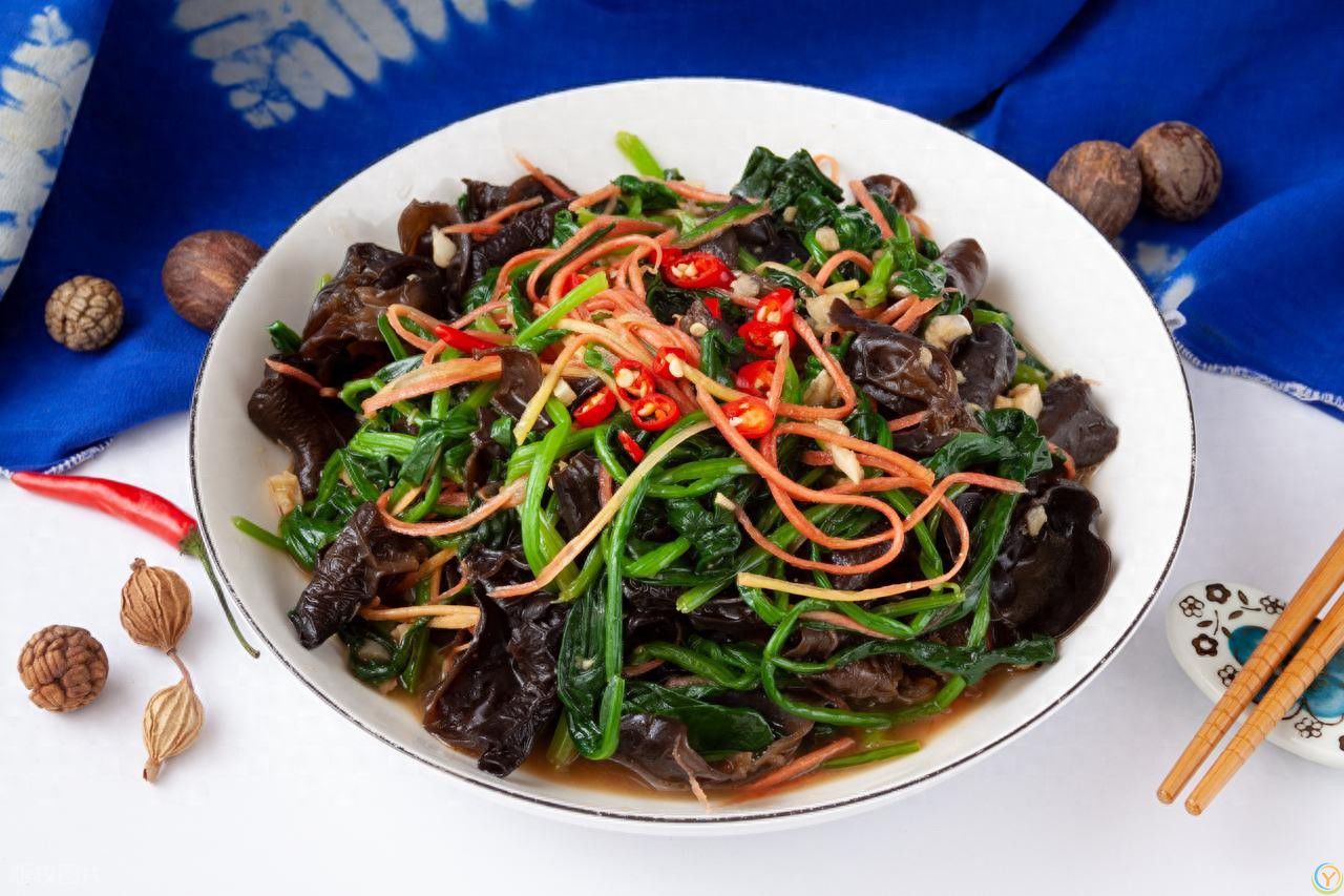 肝脏悄悄变好的秘密！这3道黄金菜每周吃2次，排毒养颜气色好