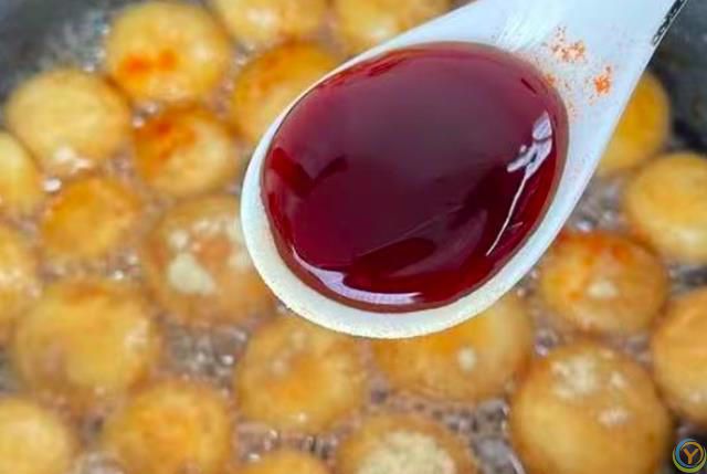 含钾是香蕉12倍，夏天多吃，一补钾、二润肠、三强免疫，不懂可惜