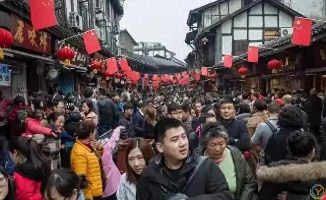 建议大家：不管去哪旅游，尽量学会&ldquo;11带、5不带&rdquo;让旅途少遭罪