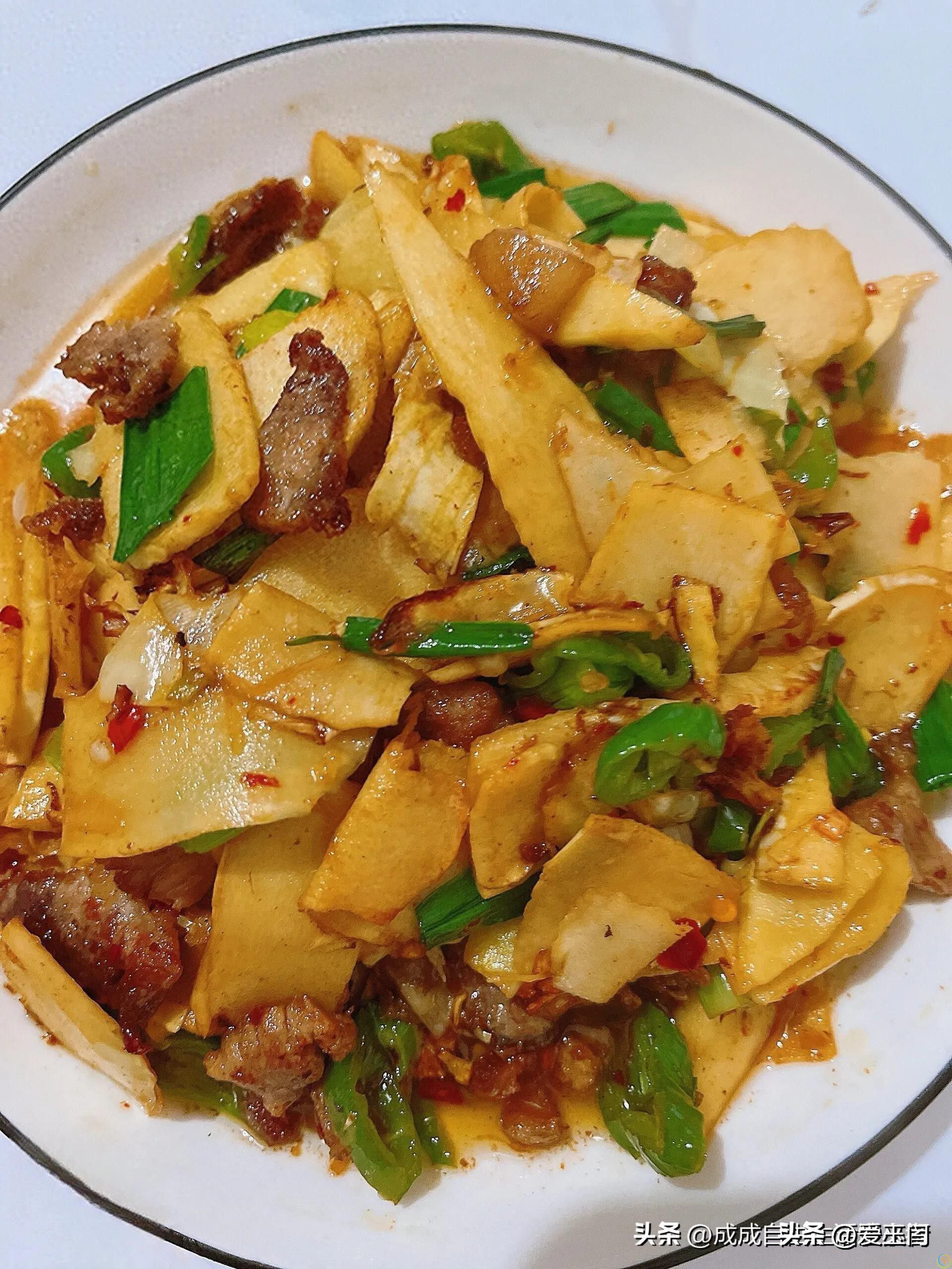 这个菜，越吃肚子越扁，清肠刮油，减肥排毒，建议40岁后常吃