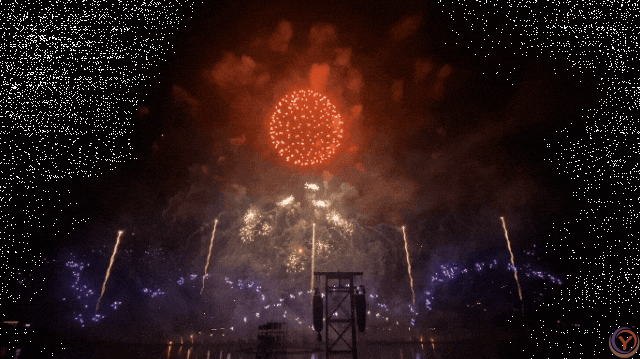 △烟花带来怦然心动的时刻。(图/晓洋)