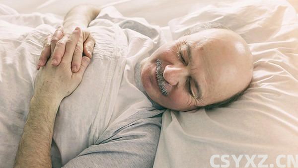 58岁男子肝衰竭，平常爱吃蔬菜常散步，医生叹息：劝过就是不听！