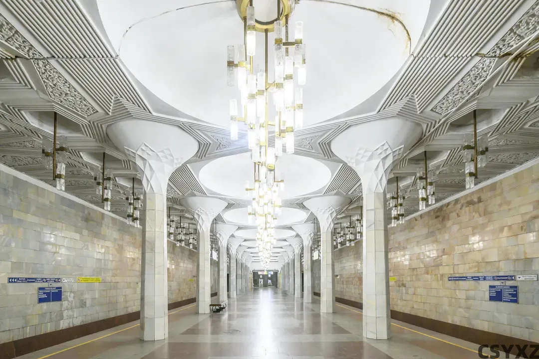 △塔什干地铁站，有点像莫斯科地铁。（图/视觉中国）