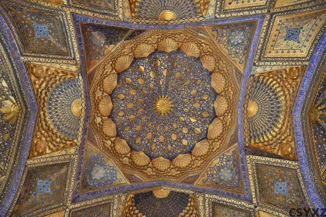 到免签的中亚小国，做一场极繁主义的梦