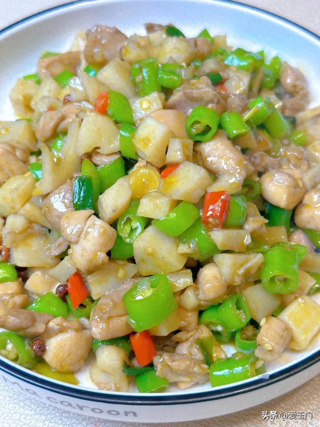 家里有个会做饭的男人太幸福了，每天都有不重样的家常菜吃