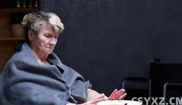 老人吃得太清淡身体会垮？5种高蛋白食物，吃了更长寿