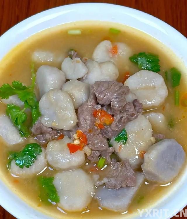 钾是苹果32倍，建议中老年人常吃多吃，腿脚更有劲，对肠胃也好