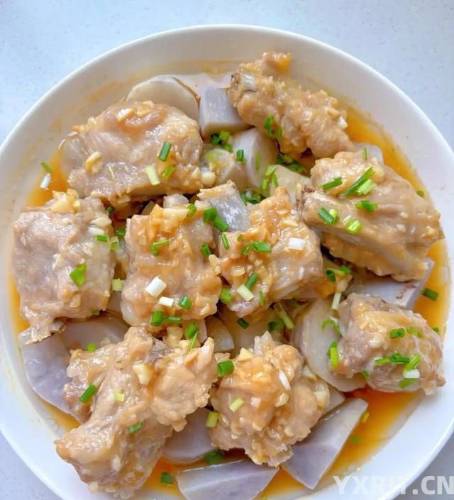 钾是苹果32倍，建议中老年人常吃多吃，腿脚更有劲，对肠胃也好